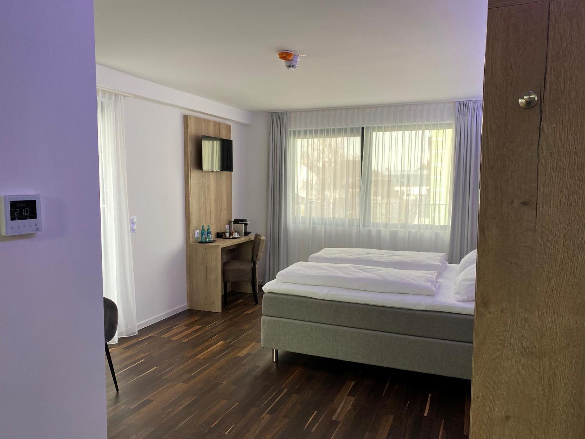 Hotel B4 Limburg an der Lahn Esterno foto